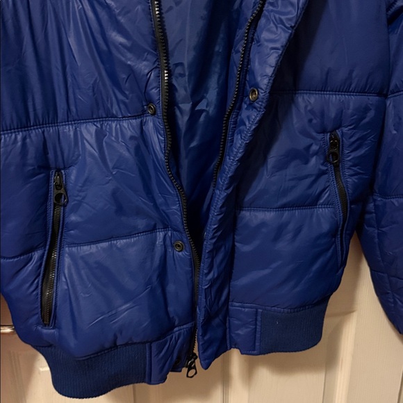 American Eagle Outfitters Royal Blue Quilted Puffer Jacket - Picture 10 of 10